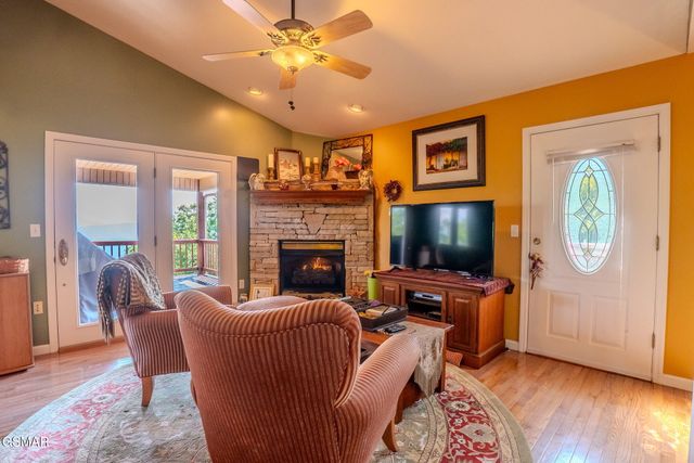 954 Pawnee Court, Sevierville, TN 37876