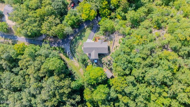 954 Pawnee Court, Sevierville, TN 37876