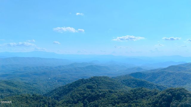 954 Pawnee Court, Sevierville, TN 37876