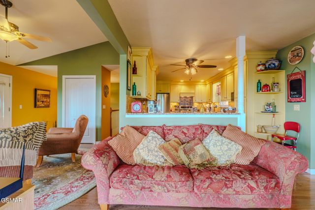 954 Pawnee Court, Sevierville, TN 37876