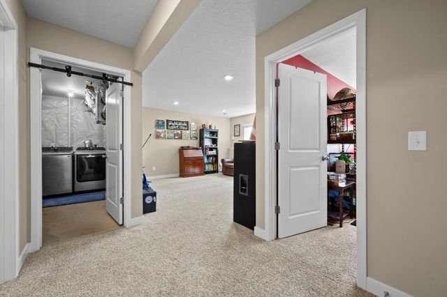 1836 Fields Drive, Carver, MN 55315