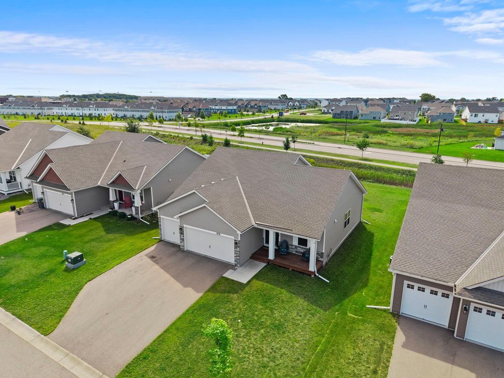 1836 Fields Drive, Carver, MN 55315 — photo 2