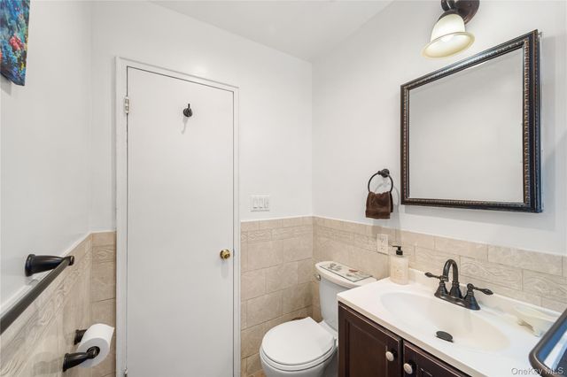 224-23 Manor Road B25-0, Queens Village, NY 11427