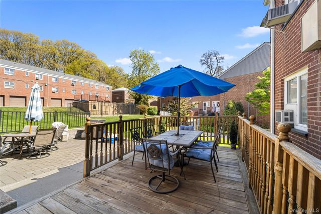 224-23 Manor Road B25-0, Queens Village, NY 11427