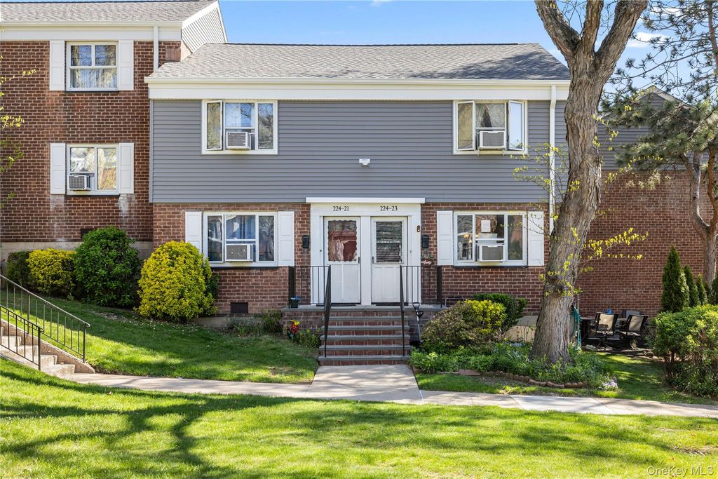 224-23 Manor Road B25-0, Queens Village, NY 11427
