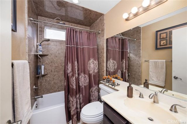 10950 Glenoaks Drive, Rancho Cucamonga, CA 91730