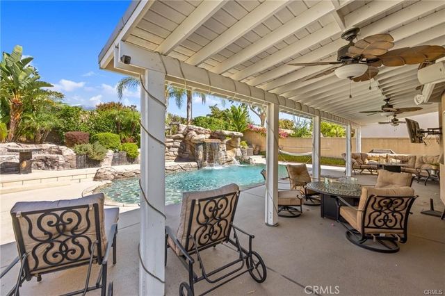 10950 Glenoaks Drive, Rancho Cucamonga, CA 91730