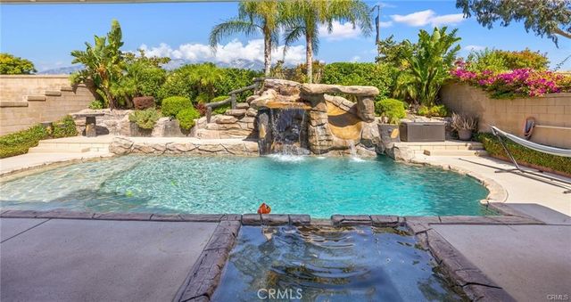 10950 Glenoaks Drive, Rancho Cucamonga, CA 91730