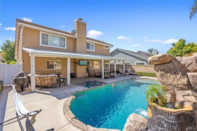 10950 Glenoaks Drive, Rancho Cucamonga, CA 91730