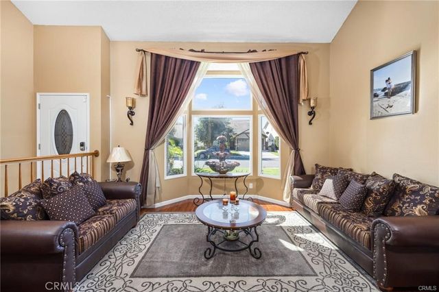 10950 Glenoaks Drive, Rancho Cucamonga, CA 91730