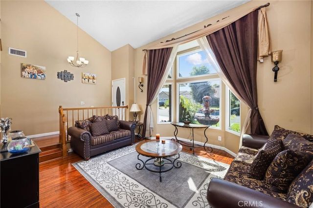 10950 Glenoaks Drive, Rancho Cucamonga, CA 91730