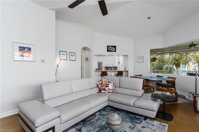 3295 Twilight LN 5302, Naples, FL 34109