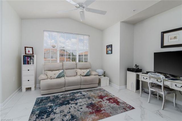 3295 Twilight LN 5302, Naples, FL 34109