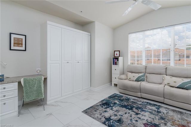3295 Twilight LN 5302, Naples, FL 34109