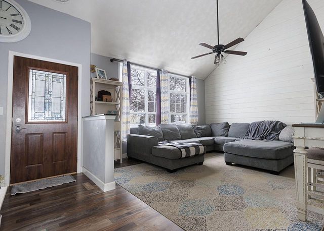 2235 Tumbleweed LANE, Beloit, WI 53511