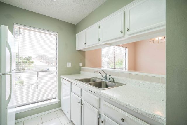 3742 Thistlemont Drive, Houston, TX 77042