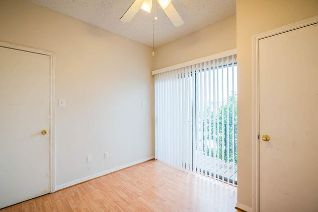 3742 Thistlemont Drive, Houston, TX 77042