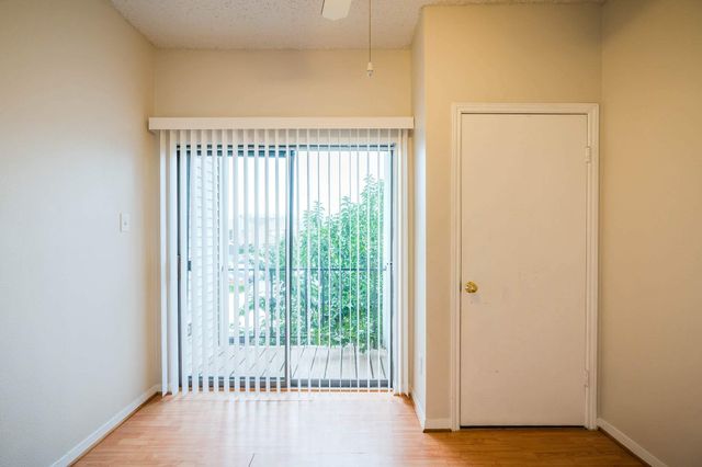 3742 Thistlemont Drive, Houston, TX 77042