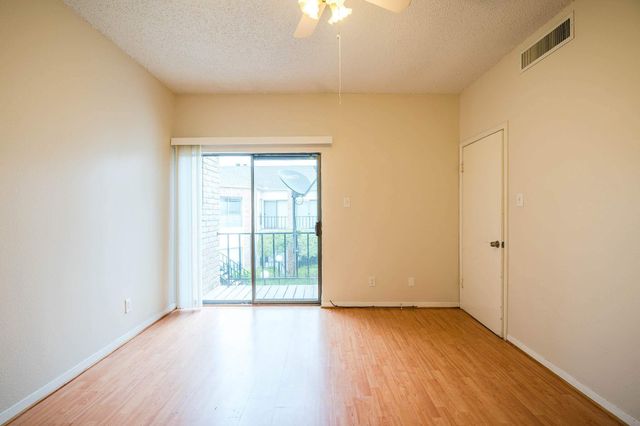 3742 Thistlemont Drive, Houston, TX 77042