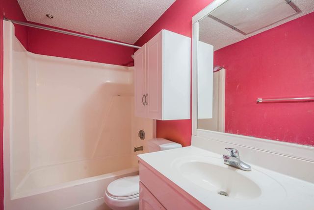 3742 Thistlemont Drive, Houston, TX 77042