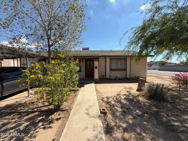 1627 W CARSON Road, Phoenix, AZ 85041