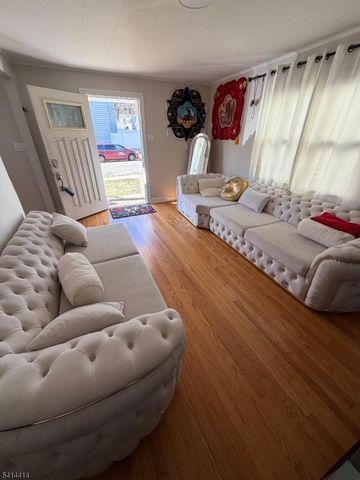 7 Sayers Pl, West Orange Twp., NJ 07052