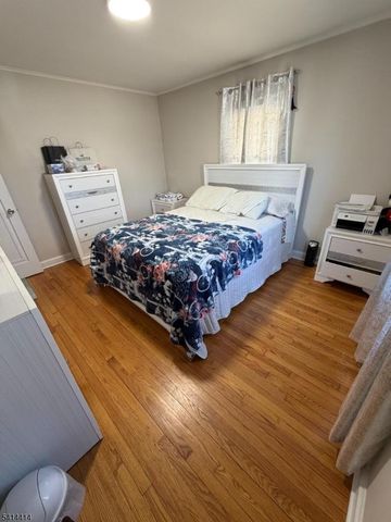 7 Sayers Pl, West Orange Twp., NJ 07052