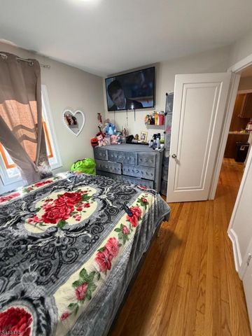 7 Sayers Pl, West Orange Twp., NJ 07052