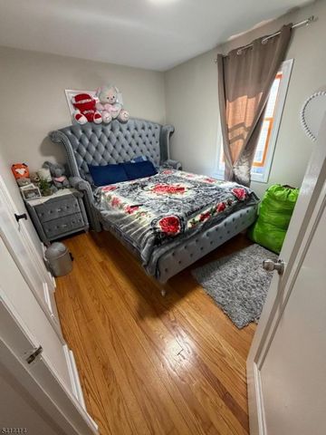 7 Sayers Pl, West Orange Twp., NJ 07052