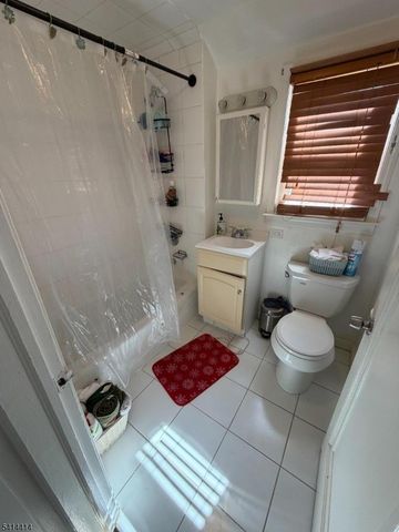 7 Sayers Pl, West Orange Twp., NJ 07052