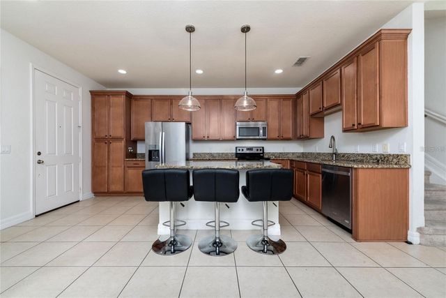 10155 EAGLE CREEK CENTER BOULEVARD, Orlando, FL 32832