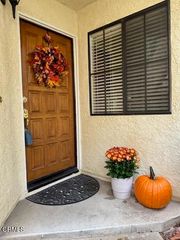 5696 Recodo Way, Camarillo, CA 93012