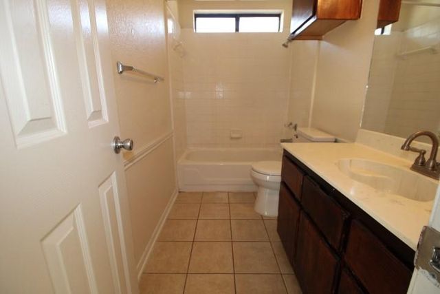 304 Bronc DR, Copperas Cove, TX 76522