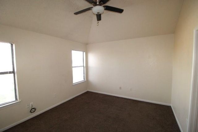 304 Bronc DR, Copperas Cove, TX 76522