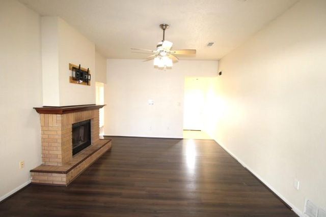 304 Bronc DR, Copperas Cove, TX 76522