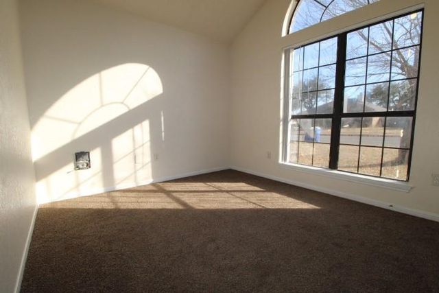 304 Bronc DR, Copperas Cove, TX 76522