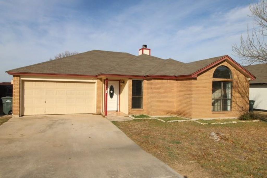 304 Bronc DR, Copperas Cove, TX 76522