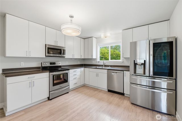 10209 A Street S, Tacoma, WA 98444