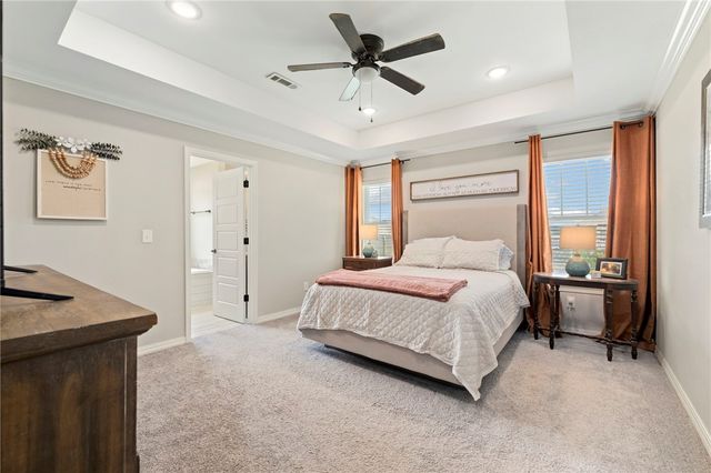 682 S Mock Street, Prairie Grove, AR 72753