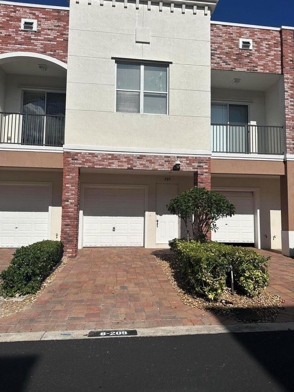 10280 SW Stephanie Way SW 8209, Port St Lucie, FL 34987