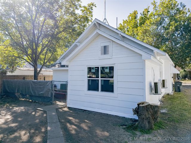1010 W Evergreen, Durant, OK 74701