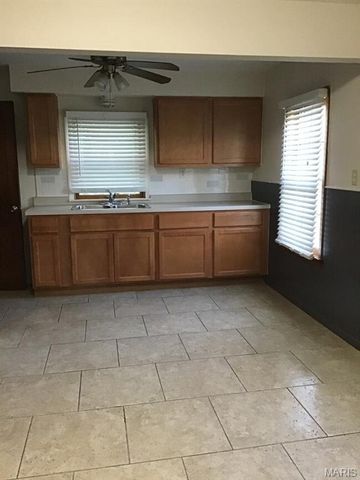 9767 Lilac Drive, Riverview, MO 63137