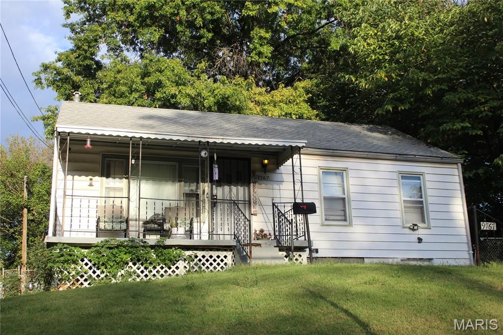9767 Lilac Drive, Riverview, MO 63137
