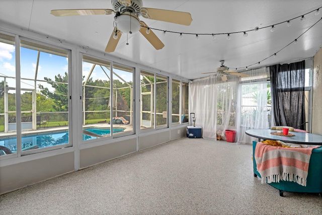 1112 LAKE SHORE RANCH DRIVE, Seffner, FL 33584