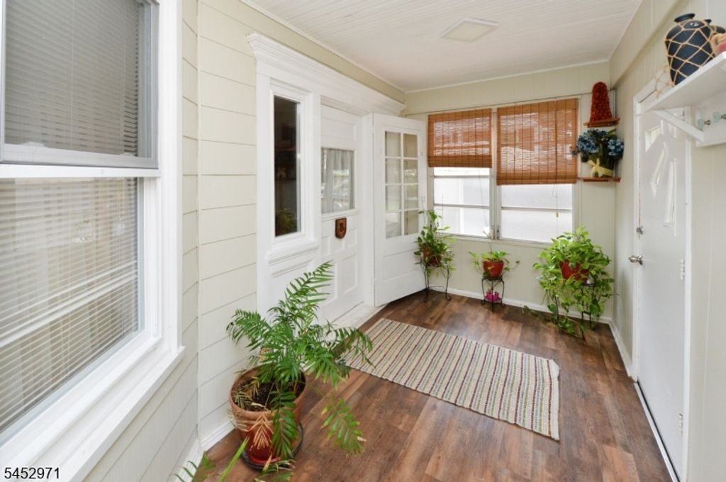 70 Fontaine Ave, Bloomfield Twp., NJ 07003 — photo 2