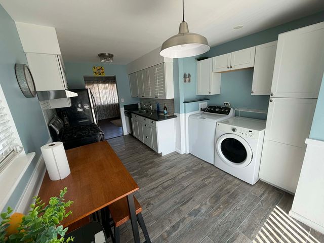 813 Valley Stream Drive D, Wheeling, IL 60090