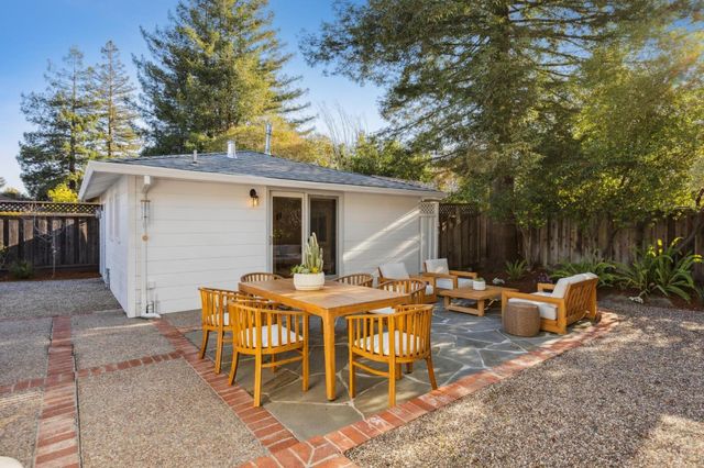 2434 Waverley Street, Palo Alto, CA 94301