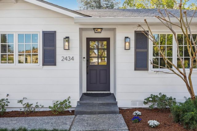 2434 Waverley Street, Palo Alto, CA 94301
