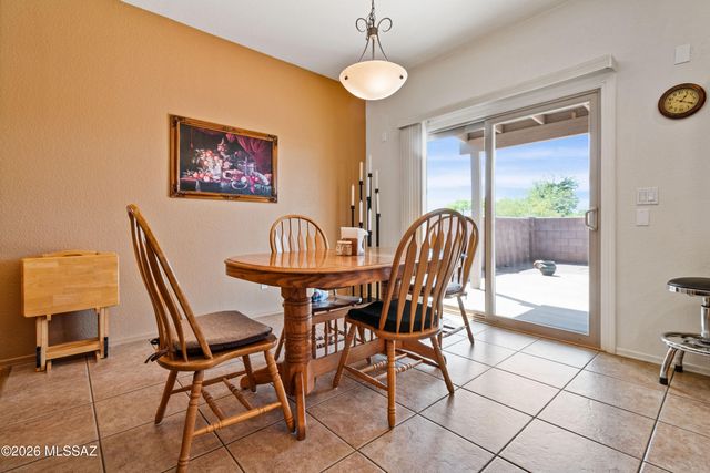 2658 S Desert Cavern Place, Tucson, AZ 85730