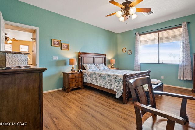 2658 S Desert Cavern Place, Tucson, AZ 85730